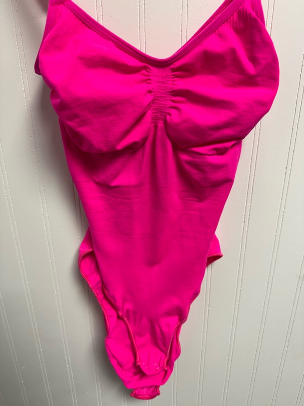 SKIMS Seamless Sculpt Brief Bodysuit - Picture 2 of 7